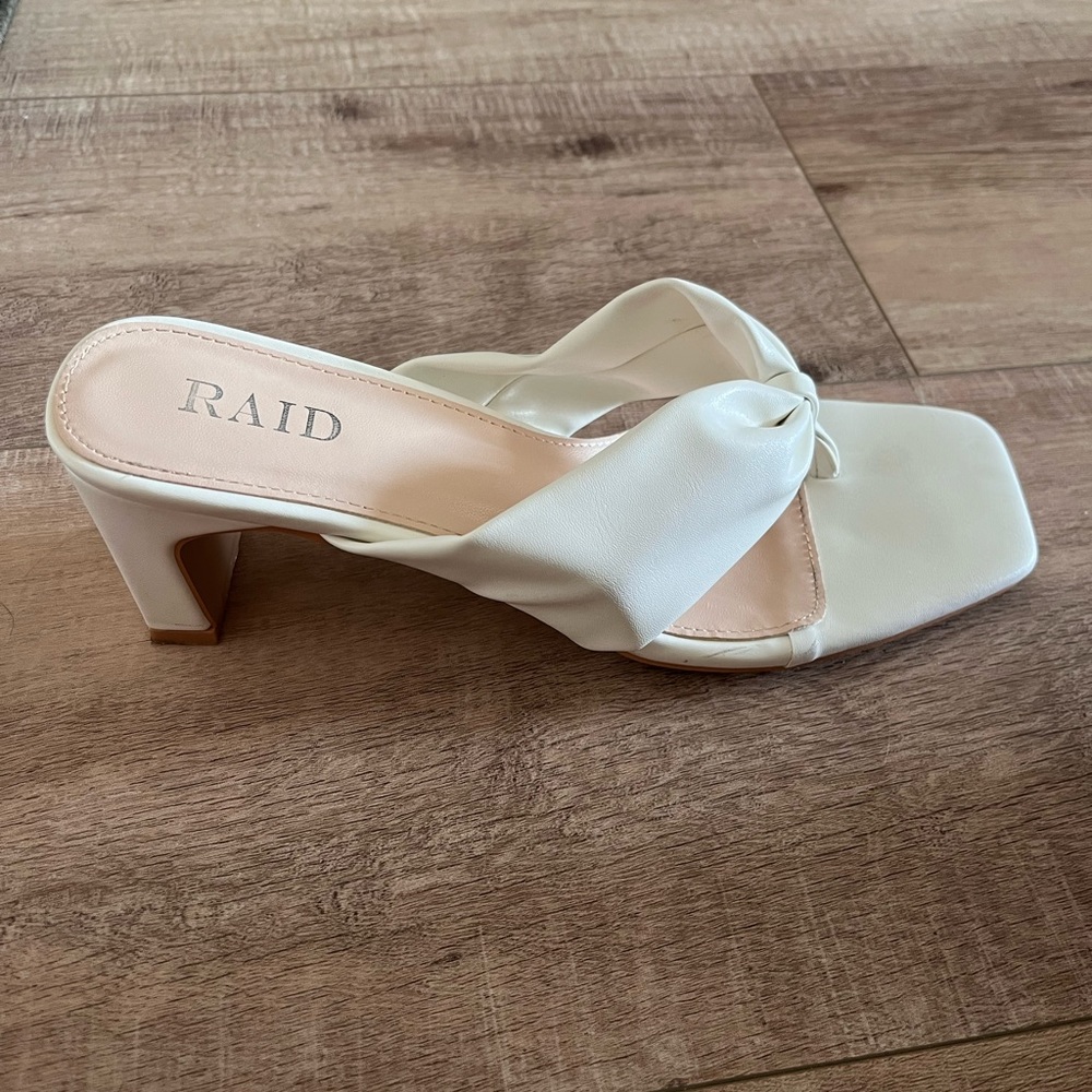 Raid Heels